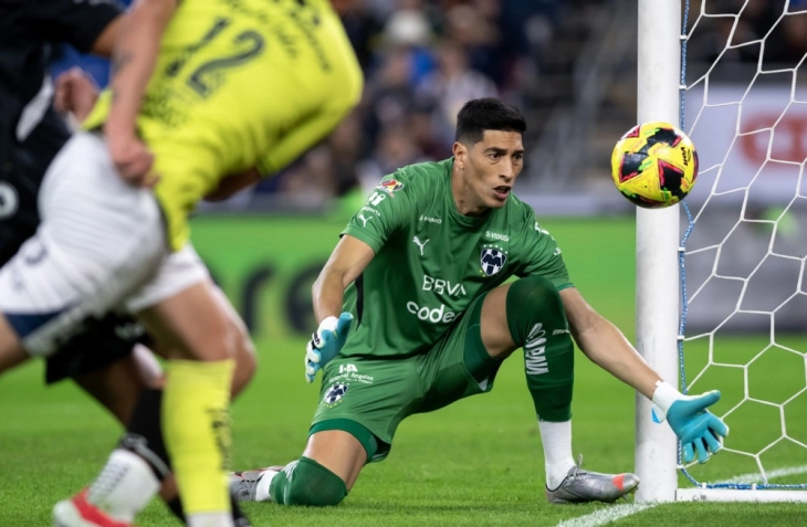 Голманот на Сарагоса суспендиран 13 натпревари