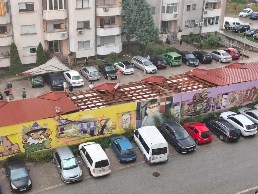 Невреме со силен ветер и дожд го зафати Куманово