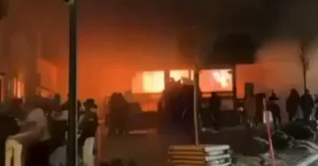 (ВИДЕО) ОБЈАВЕНА ШОКАНТНА СНИМКА ОД ПОВИЦИ ЗА ПОМОШ ОД БАРОТ ВО КРАН МОНТАНА: Ве молам дојдете, гори, има повредени!