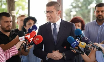 МИЦКОСКИ НЕМА ДА СЕ КАНДИДИРА ЗА ПРЕТСЕДАТЕЛ: По завршувањето на премиерскиот мандат се враќам на факултет