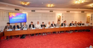 Петров: Платформата 12:05, освен од Славјанка Петровска има вербална поддршка од 90% од пратениците на СДСМ