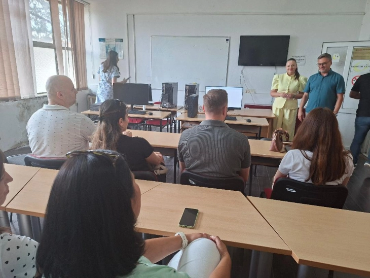 Голем интерес за мерката за самовработување, пријавени над 5.000 кандидати