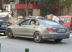Манасиевски: Жерновски пак го вози автомобилот на „братучедот“, а богами и непрописно паркира