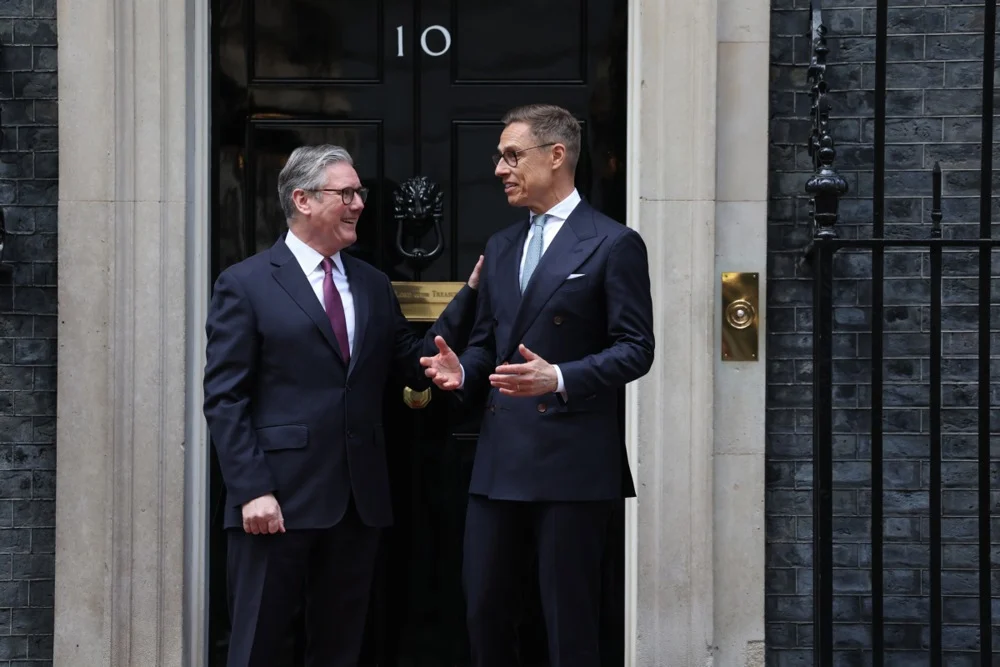 Финскиот претседател: Му се восхитувам на Стармер, не го потценувајте