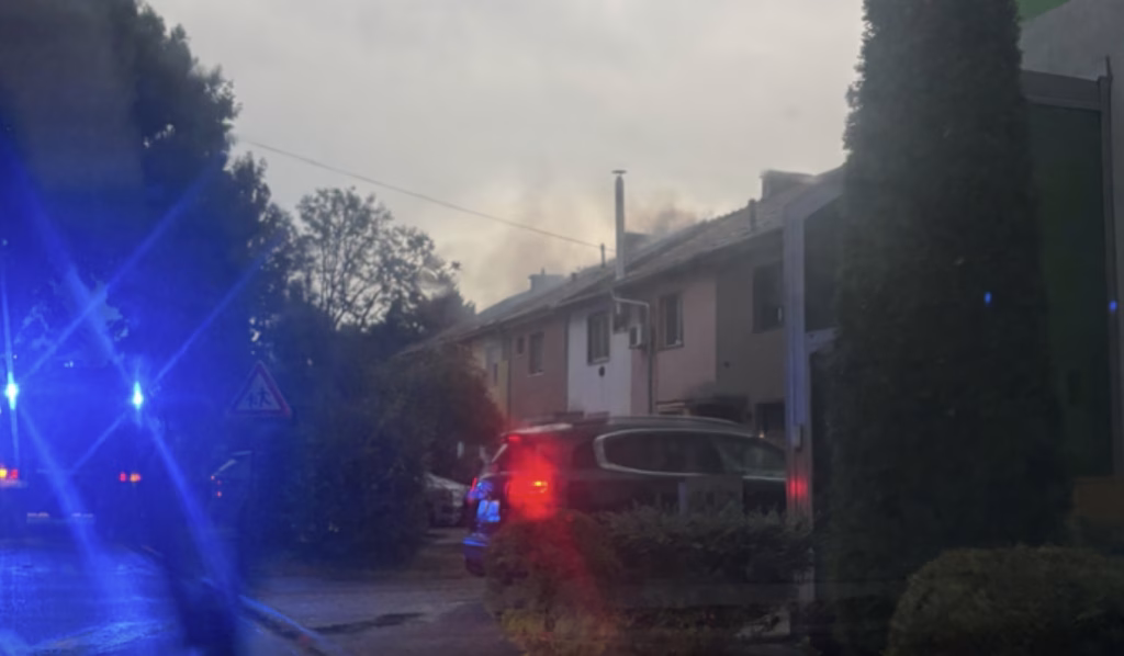 Хаос во Словенија: Силно невреме ги парализираше струјата и железничкиот сообраќај