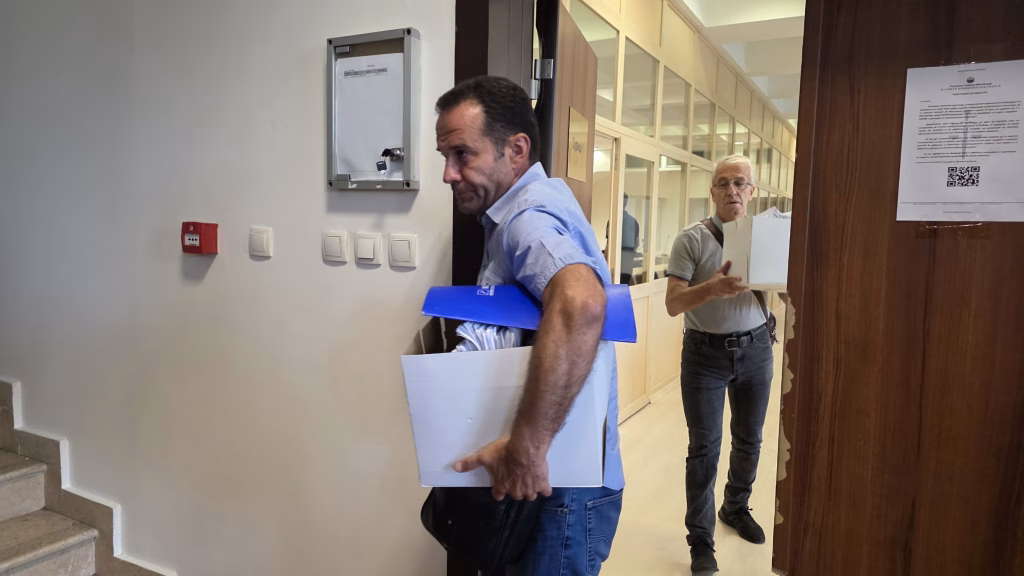 Кутии докази против Артан Груби за направен криминал во „Лотарија“