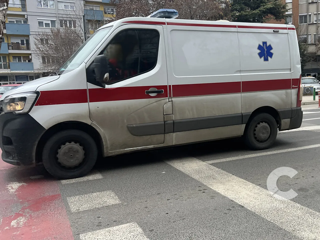 МВР СО ДЕТАЛИ ЗА НЕСРЕЌАТА: Мотоциклист изгубил контрола и удрил во карпа