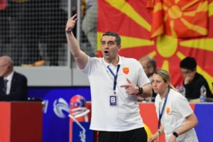 Лазаров: Сакаме да одиме во втората рунда, сите го сакаат тоа