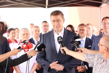 Мицкоски за акцискиот план за малцинства: Македонија нема да се откаже од своите интереси