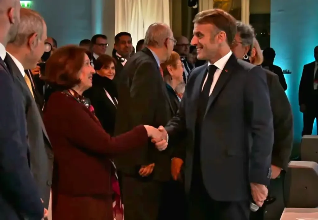 Претседателката потсети на референдумот од Преспа: Kога некој ме прашува дали сум за членство, тоа значи дека оние во ЕУ се за мое членство