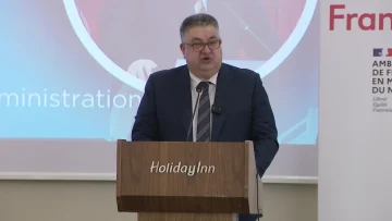 МИНЧЕВ: Знаењето на службениците не е трошок, туку инвестиција во иднината