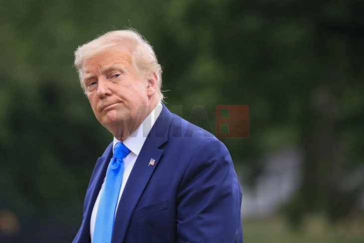 Трамп го разгледува новиот предлог од Иран