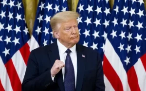 Како Давос стана MAGA