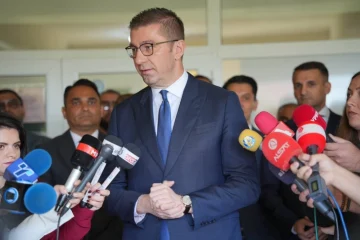 ЕУ ПРЕПОЗНА ДЕКА НЕКОИ ЗЕМЈИ ГО ЗЛОУПОТРЕБУВААТ ВЕТОТО: Oттаму предлогот да нема вето при почетокот на преговорите на кандидатите, вели Мицкоски