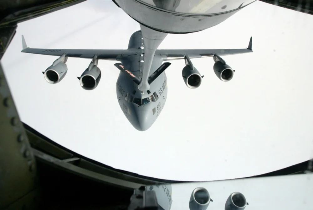 Четворица Американци загинаа во пад на воен авион над Ирак