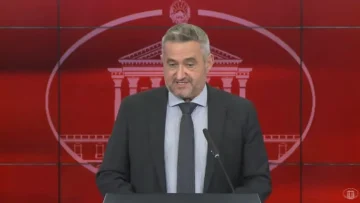 НАД 1.800 ЗДРАВСТВЕНИ РАБОТНИЦИ ГО ТУЖАТ СИСТЕМОТ: Побаруваат повеќе од 2 милиони евра за дежурства и за бонуси