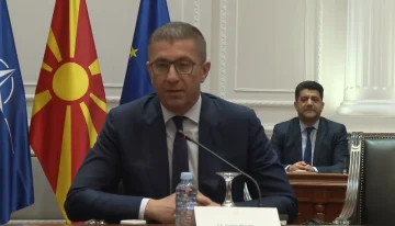 Проектот нема да заврши на половина тунел во слепа улица, сега имаме целина, рече Мицкоски за третата фаза од железничката делница Крива Паланка – Деве Баир