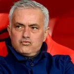 Засега никој од Реал Мадрид не го контактирал Мурињо, тврдат во Шпанија