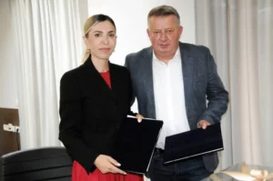 Општина Брвеница и албанската погранична општина Булќиза потпишаа меморандум за соработка