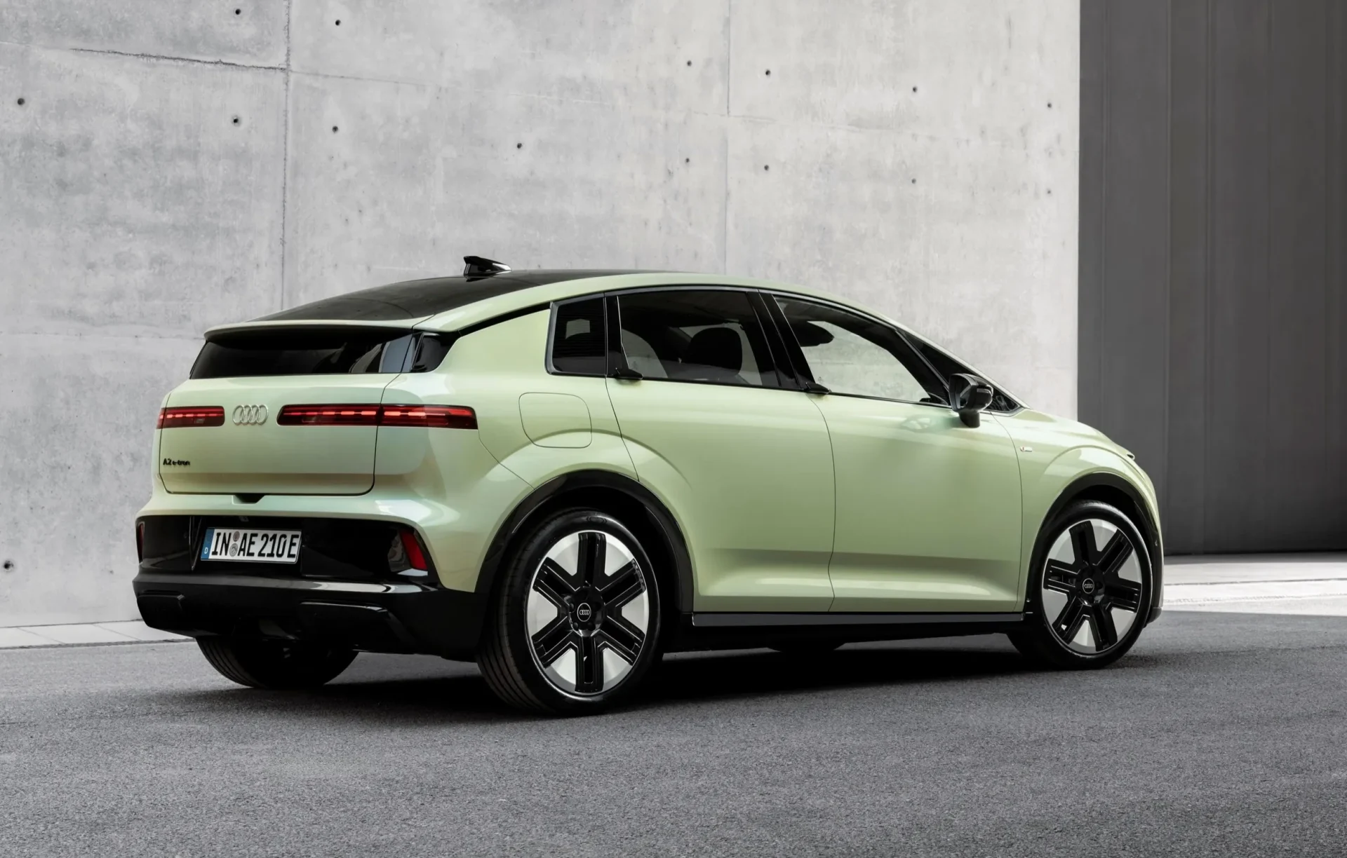 Audi го враќа A2 како електричен кросовер