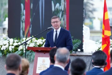 Мицкоски: Никогаш нема да правам пазар со идентитетот