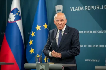 ГО ОТФРЛИЈА ЗАКОНОТ ЗА ПАРЛАМЕНТАРНА ИСТРАГА: Словенците на три референдуми поддржаа опции блиски до владата на Јанша