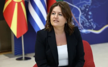 Божиновска: Владата прави сѐ за да нема ценовни шокови и да има електрична енергија за граѓаните
