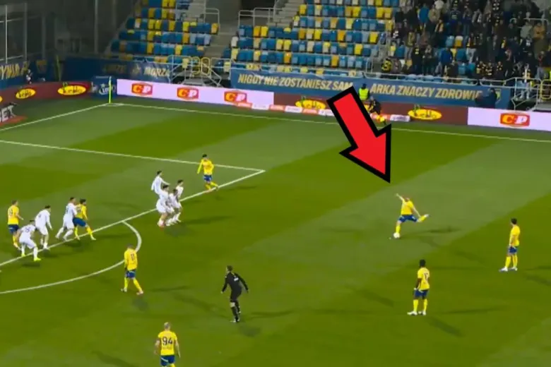 Што луд гол падна во Полска