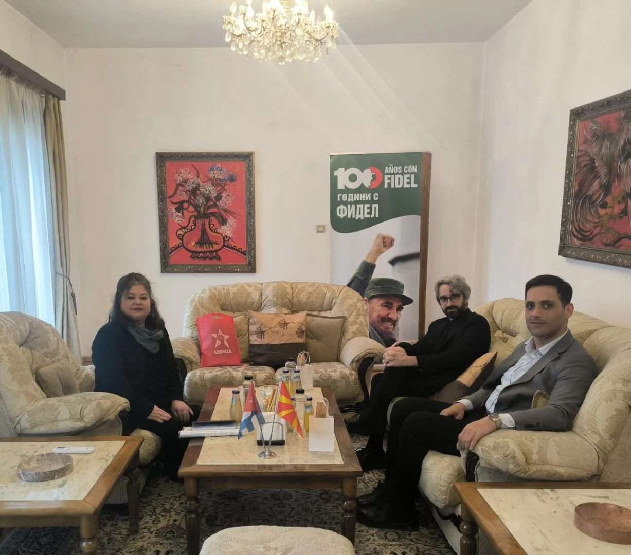 Левица: Куба е симбол на отпор, солидарност против империјалистичките притисоци