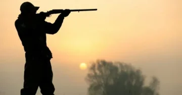 ЛОВЕЦ УСМРТИ КУЧЕ: Приведен 50-годишник во Куклиш, струмичко