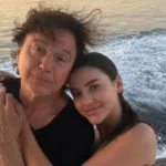 (Фото) Здравко Чолиќ ужива со ќерката Лара на јахта! Таа цврсто го прегрнува, семеен момент што ги разнежи сите