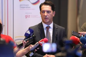 Сали: Има напори за усвојување на Изборниот законик, меѓутоа тоа сè уште е во фаза на преговори