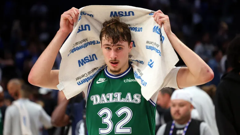 19-годишен руки го испердаши ЛА Лејкерс со 45 поени!