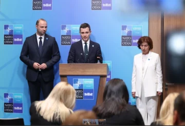 Муцунски: Пораката е јасна, НАТО испорачува резултати