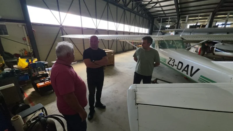 Ангелов во потрага по пилоти на „ер трактори“ пред сезоната на пожари