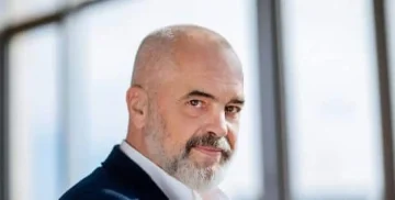 РАМА ГО НЕГИРА РАСКИНУВАЊЕТО НА ДОГОВОРОТ СО ИТАЛИЈА: Протоколот за мигранти останува во сила