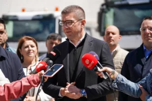 Мицкоски: Во последната година, вработеноста порасна за над 15.000, невработеноста опадна за повеќе од 10.000