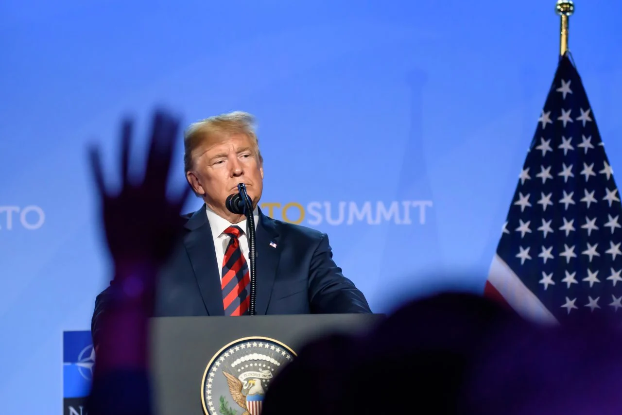 Трамп тврди дека на САД не им е потребен Ормускиот теснец; Аналитичарите: Значајно влијае на инфлацијата таму