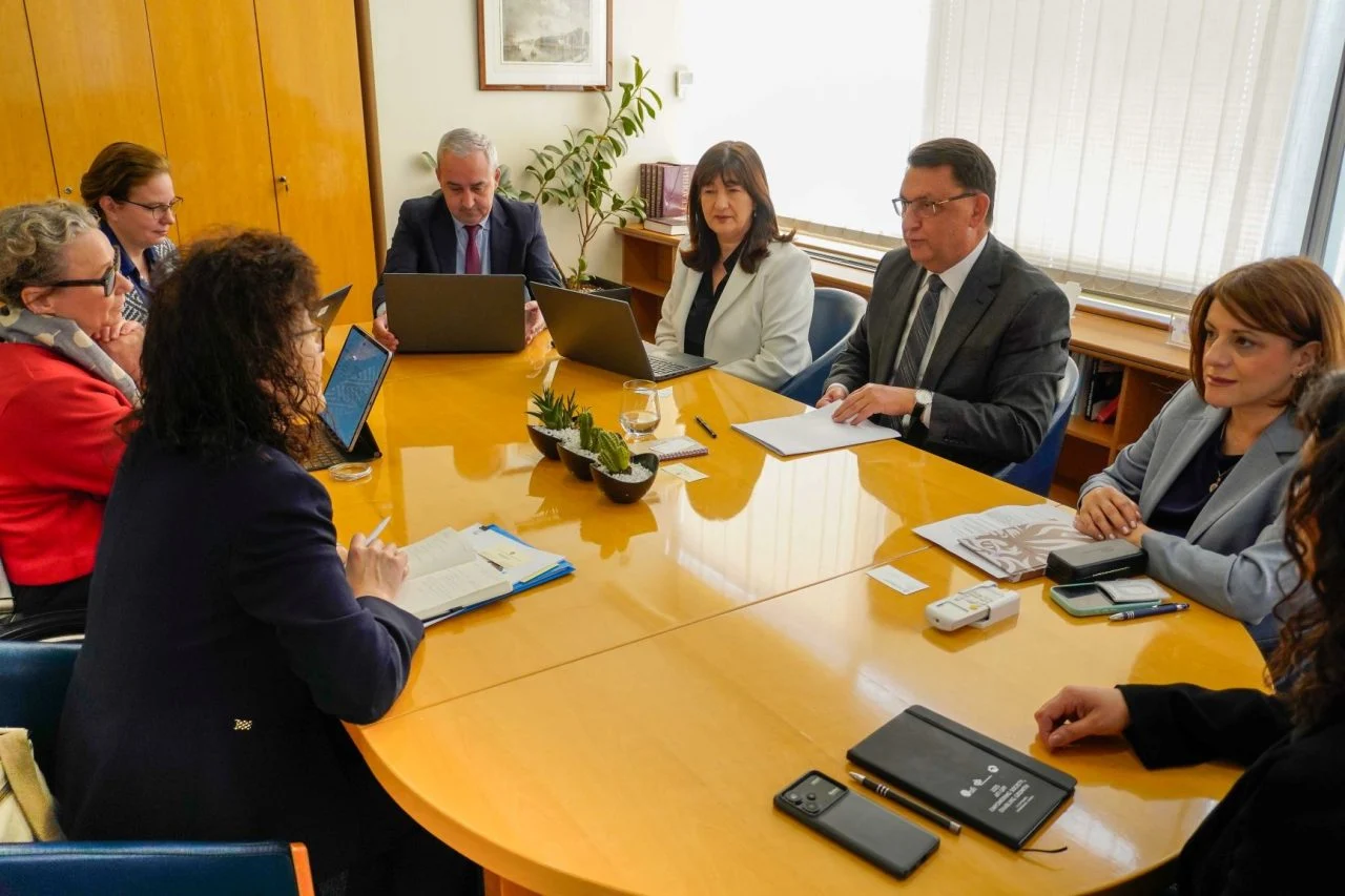 Средба Славески- Шjиаочjинг Ју: Народната банка внимателно ги следи светските ризици и е подготвена за соодветно реагирање