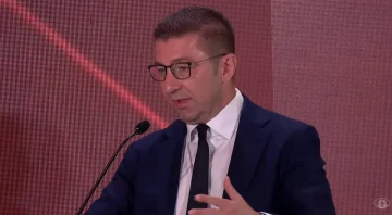 (ВИДЕО) Поврзувањето е единствената равенка за поголем економски раст, порача премиерот Мицкоски на Самитот „Македонија 2025“