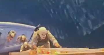 (ВИДЕО) Иран заплени брод во Ормускиот теснец