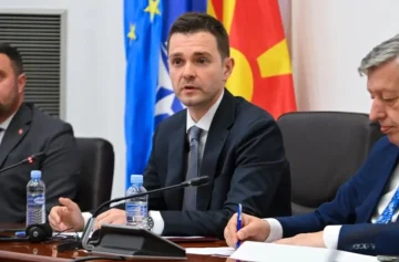 Муцунски: ЕУ останува централната оска на нашата надворешна политика