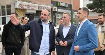 ПАКЕТИ ЗА РАМАЗАН БАЈРАМ: Ѓорѓиевски со порака за солидарност и заедништво