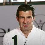 Фиго му предложи големо засилување на Реал: Тој ќе биде иден освојувач на „Златната топка“!