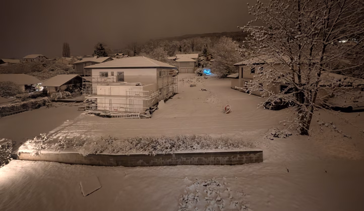 ФОТО Франција под снег: Жолто временско предупредување за обилни врнежи од снег и мраз!