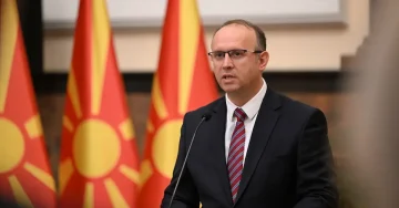 Координаторите на пратеничките групи на редовната понеделничка средба со спикерот Гаши