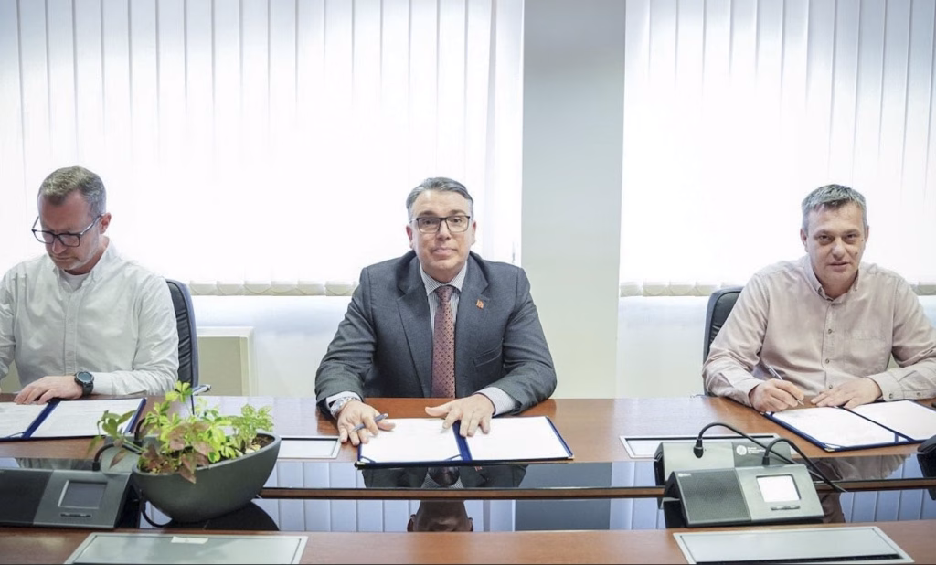 Платите растат и во Министерството за правда – Филков потпиша колективен договор