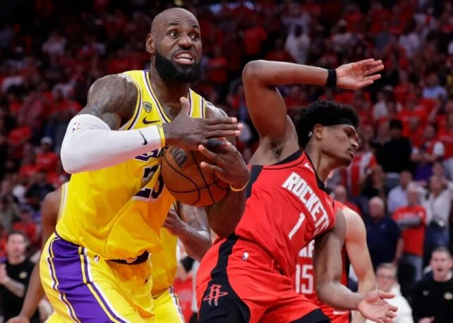 (Видео) Леброн блескаше во Хјустон, плејоф победи и за Сан Антонио и Бостон