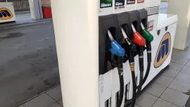 Дизелот поскапува за шест, а бензините за три денари за литар