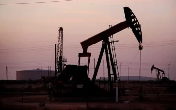 Раст на цената на нафтата по нападите на Блискиот Исток